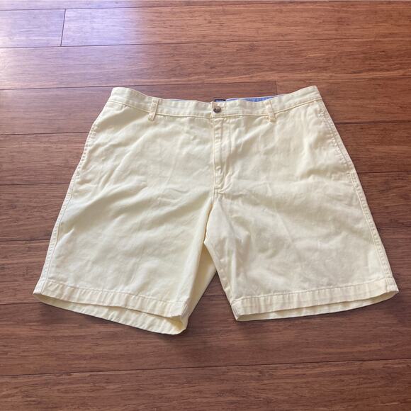 Chaps Men’s Yellow Shorts, Size 38 - Picture 1 of 4